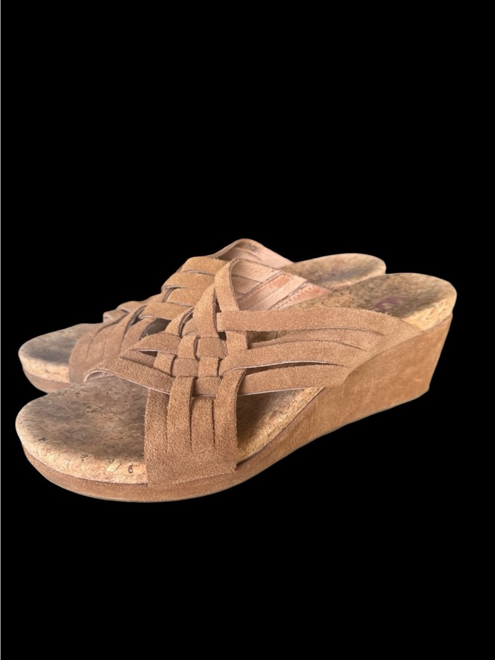 UGG LILIH ladies tan wedge sandal very good condition size 9